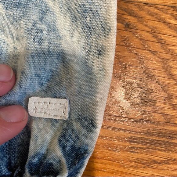 7 For All Mankind Acid Wash chambray Romper 3-6 months NWT - Picture 11 of 14